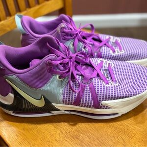 Nike Purple and Gray Athletic Shoes